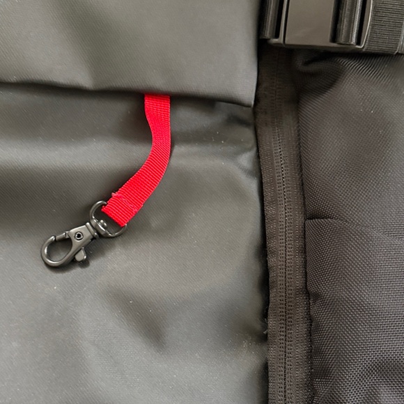 Timbuk2 Black Clark Commuter Backpack - Picture 3 of 10